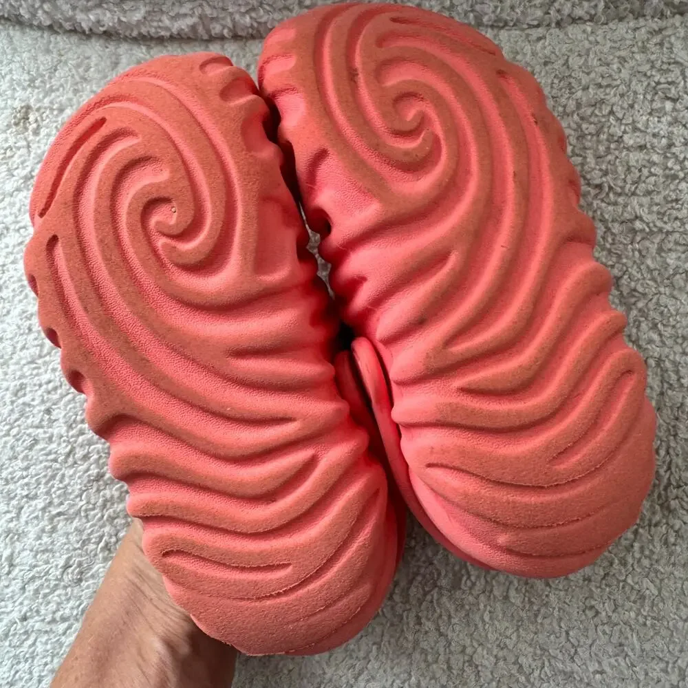 CROCS size 9c